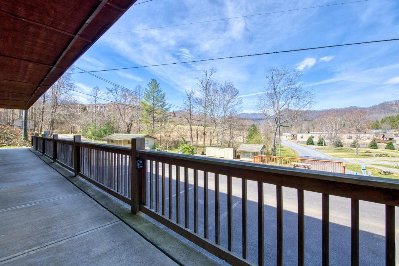 Campground Apts Lake Junaluska Екстер'єр фото