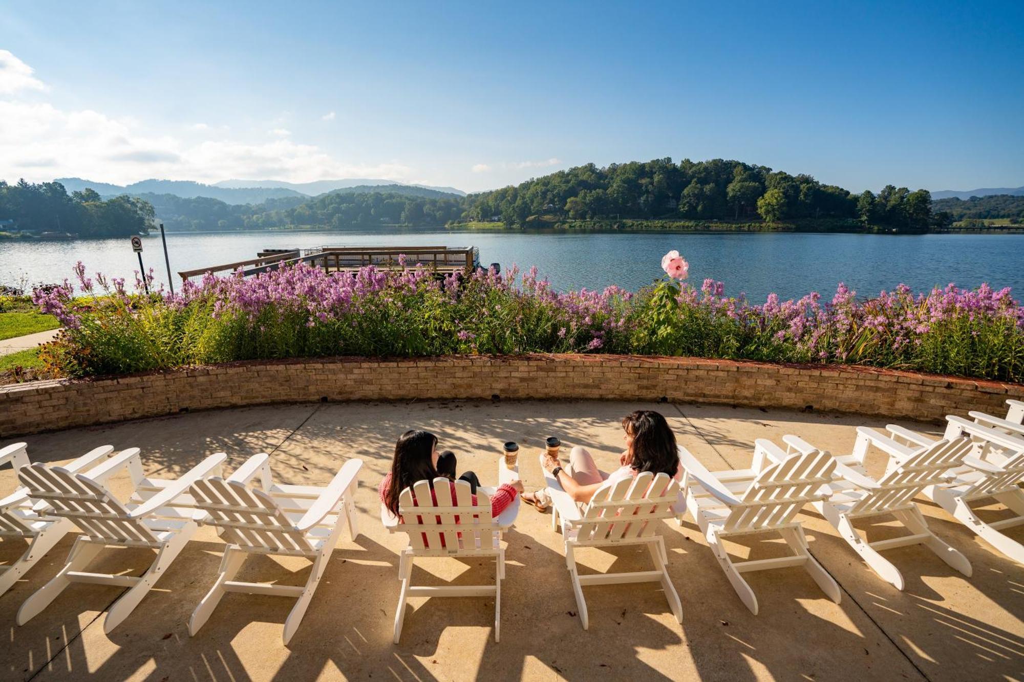 Campground Apts Lake Junaluska Номер фото